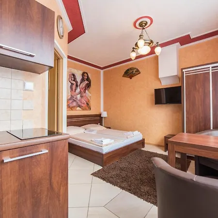 Nocleg ze śniadaniem Malwa 3*