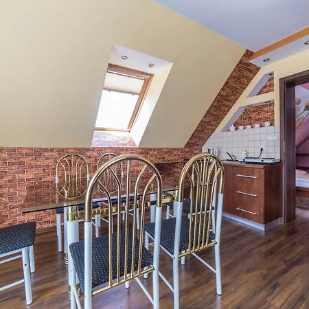 Malwa Nocleg ze śniadaniem Międzywodzie